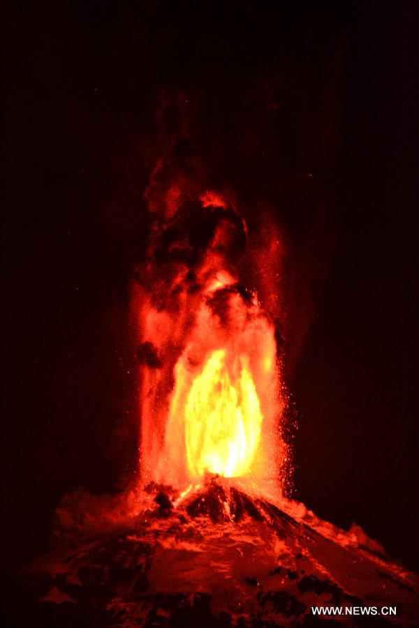 CHILE-PUCON-ENVIRONMENT-VOLCANO