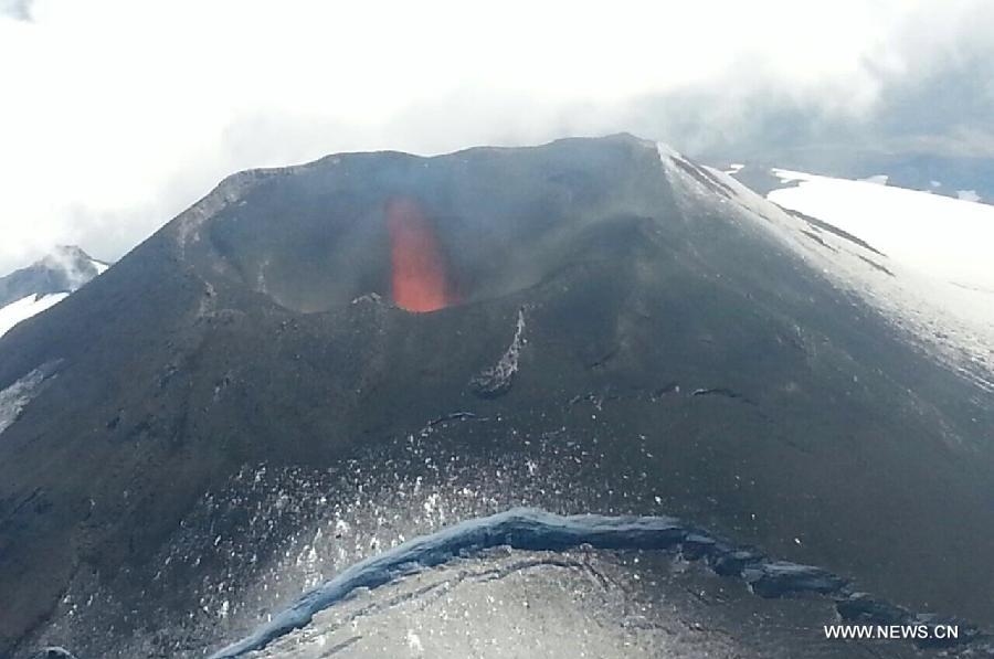 CHILE-PUCON-ENVIRONMENT-VOLCANO