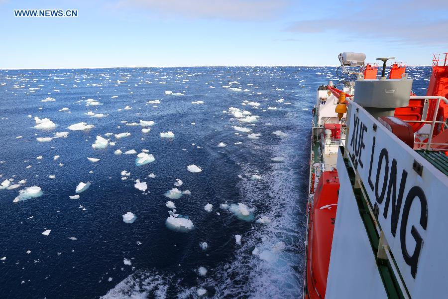 ANTARCTICA-XUELONG-ANTARCTIC CIRCLE (CN)