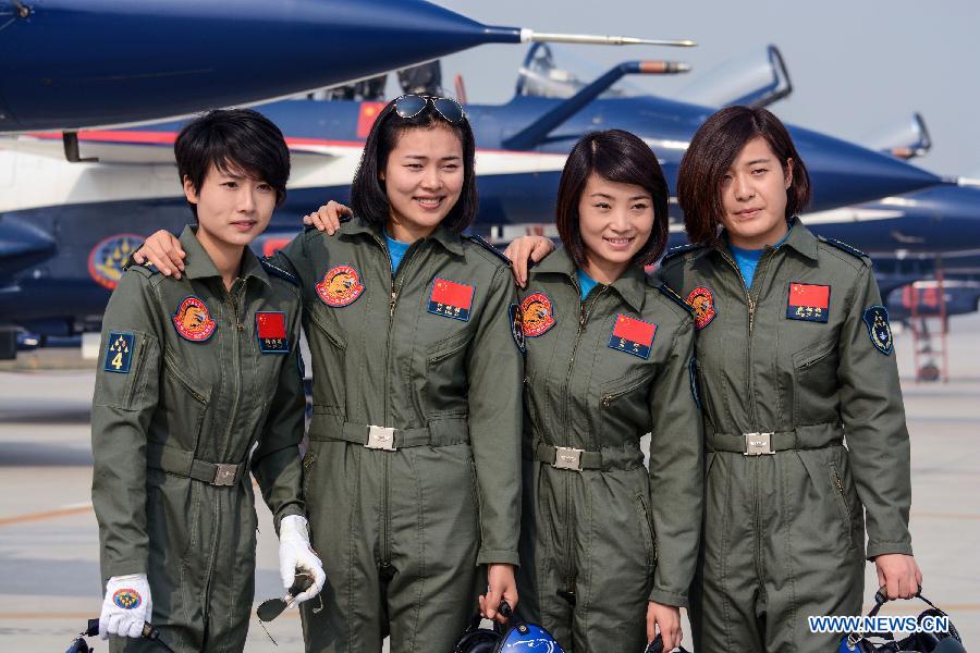 CHINA-FEMALE PILOTS-LIMA AIR SHOW-DEBUT (CN)