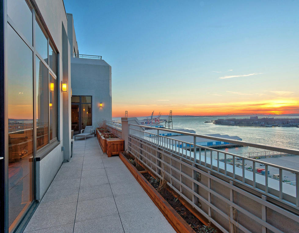 美国夫妇出售1千平米公寓 称房子太大住着会迷路 图片频道 人民网