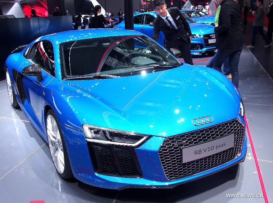 A total of 1,343 complete vehicles were on display, including 103 new energy vehicles and 47 concept cars.