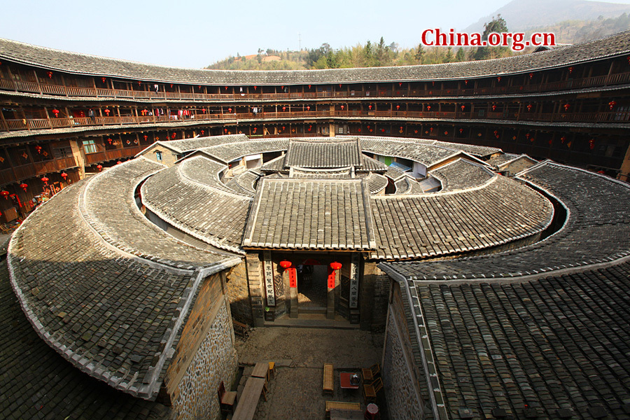 Built on a base of stone, the thick walls of Tulou were packed with dirt and fortified with wood or bamboo internally. The architectural arts of the Fujian Tulou can be traced back nearly 1,000 years, and their design incorporates the tradition of fengshui (favorable siting within the environment).