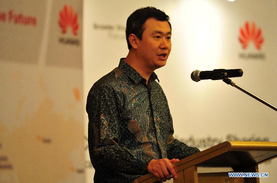 CEO of Huawei Indonesia Sheng Kai delivers a speech during the Memorandum of Understanding (MOU) signing ceremony and Industry Sharing between Ministry of Communication and Information Technology and China's Huawei Tech Investment Co. Ltd in Jakarta, capital of Indonesia, on May 19, 2015.
