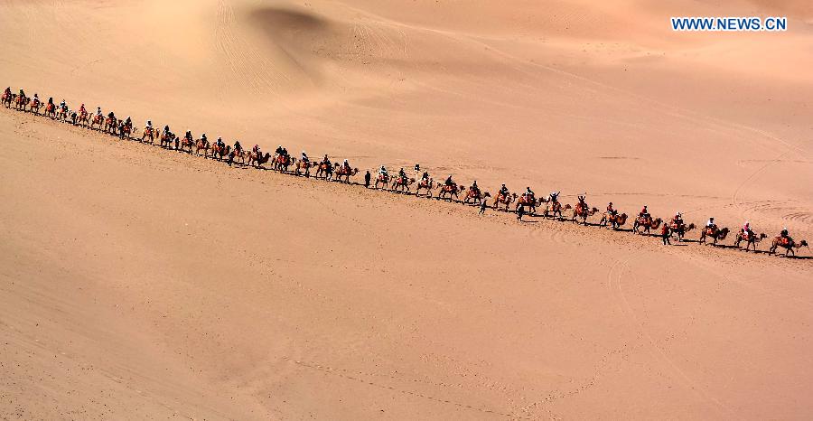 Consisting of a group of sand dunes, the Mingsha Hill is famous for its desert scenery and the mysterious sound made by wind when blowing over its surface.