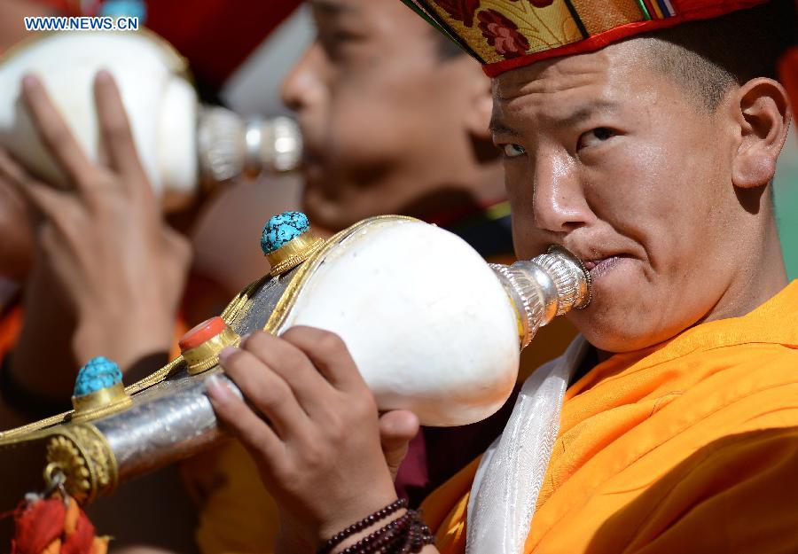 CHINA-TIBET-THANGKA-WORSHIP (CN)