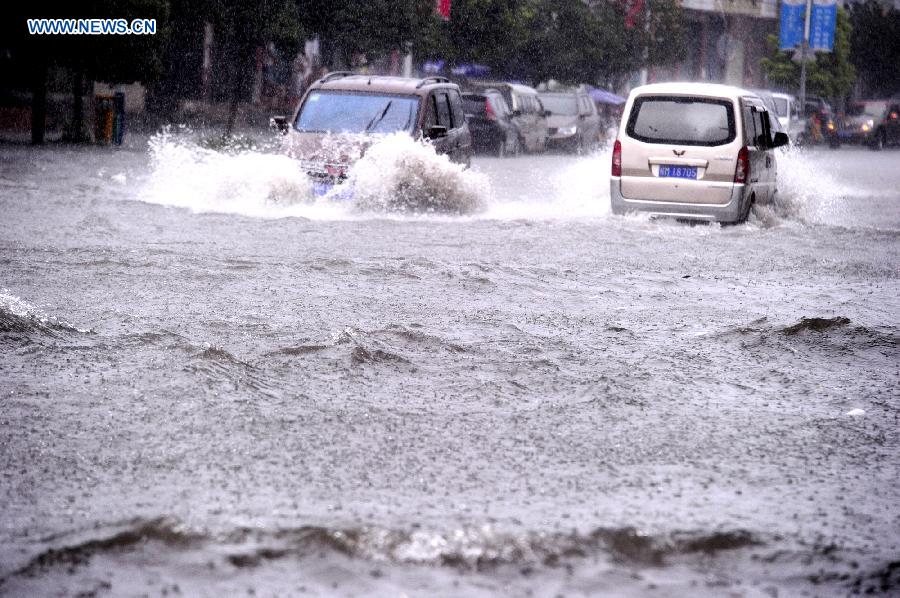 #CHINA-SOUTHERN REGIONS-RAINSTORM(CN)