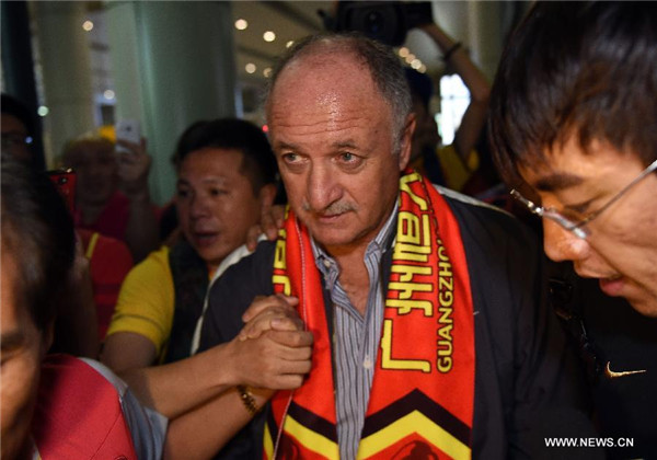 Scolari arrives at Guangzhou as Evergrande's new coach