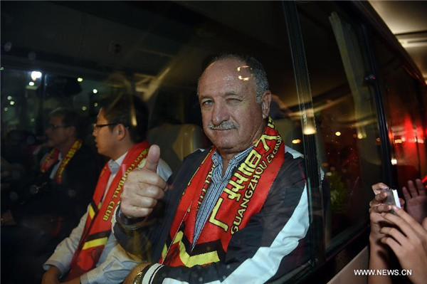 Scolari arrives at Guangzhou as Evergrande's new coach