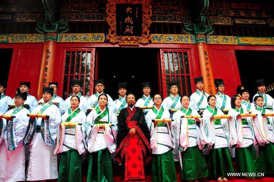 #CHINA-HEBEI-HAN STYLE-COMMENCEMENT (CN)