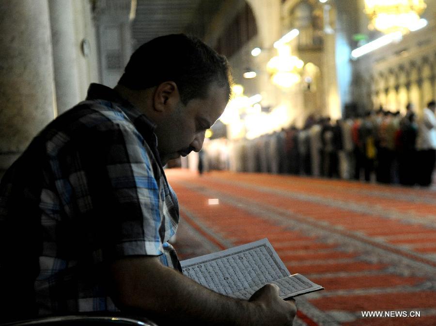 SYRIA-DAMASCUS-RAMADAN-PRAYERS