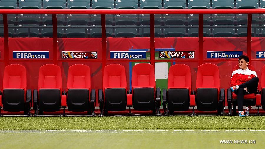 (SP)CANADA-EDMONTON-FIFA WOMEN'S WORLD CUP-CHINA-TRAINING