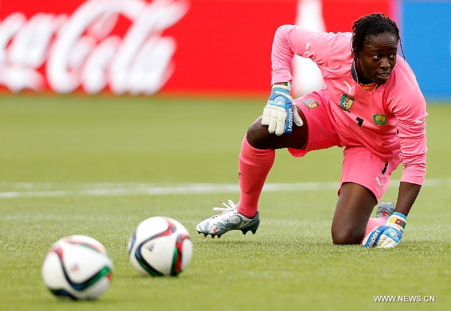 (SP)CANADA-EDMONTON-FIFA WOMEN'S WORLD CUP-CAMEROON-TRAINING