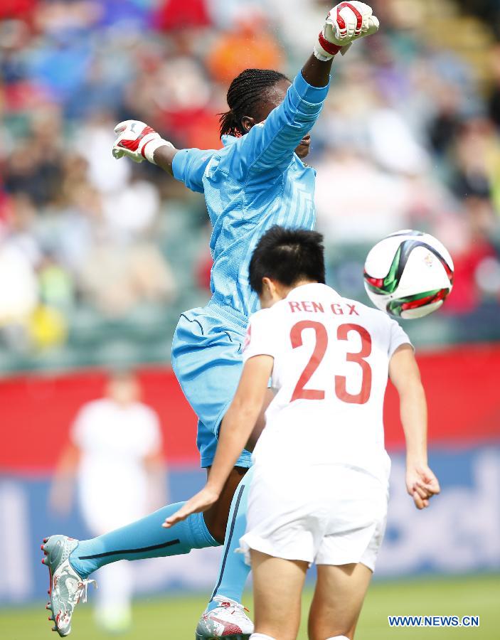 (SP)CANADA-EDMONTON-FIFA WOMEN'S WORLD CUP-CHN VS CMR