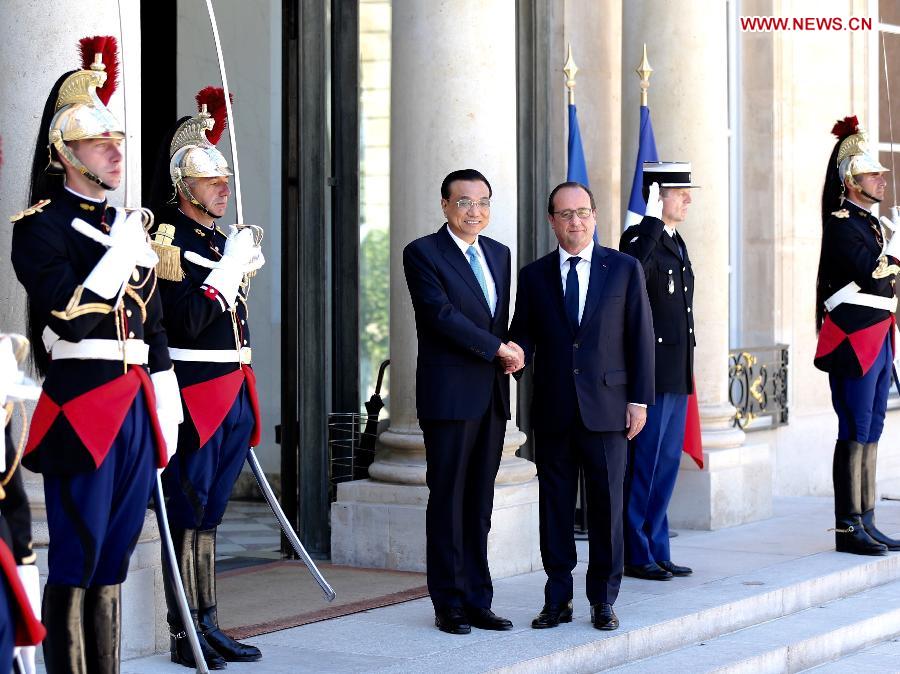 FRANCE-CHINESE PREMIER-MEETING