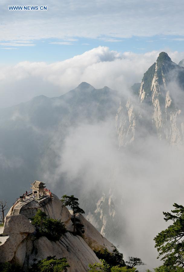 CHINA-SHAANXI-HUASHAN MOUNTAIN-VIEWS (CN)