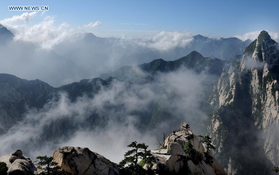 CHINA-SHAANXI-HUASHAN MOUNTAIN-VIEWS (CN)