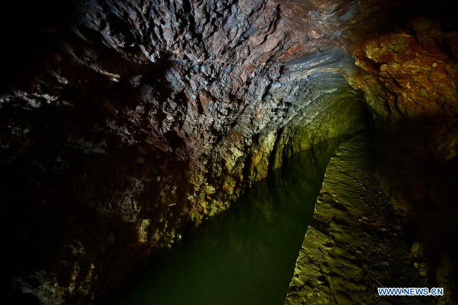 #CHINA-HUBEI-ENSHI-ARTIFICIAL AQUEDUCT CANAL (CN)