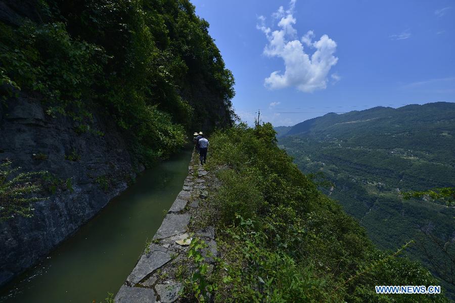 #CHINA-HUBEI-ENSHI-ARTIFICIAL AQUEDUCT CANAL (CN)