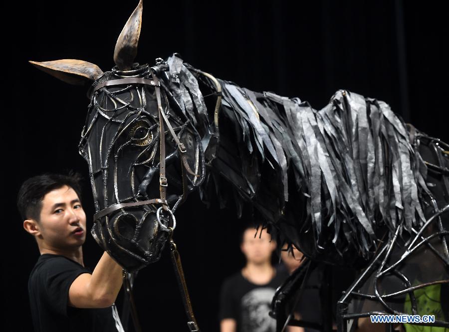 CHINA-BEIJING-DRAMA-WAR HORSE-CHINESE VERSION-REHEARSAL(CN)