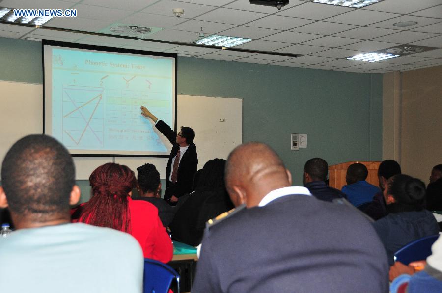 BOTSWANA-GABORONE-OFFICIALS-CHINESE TRAINING COURSE