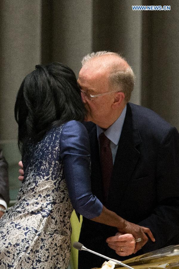 Helena Ndume of Namibia and Jorge Sampaio of Portugal received the first-ever Nelson Rolihlahla Mandela Prize at the UN Headquarters in New York on Friday.