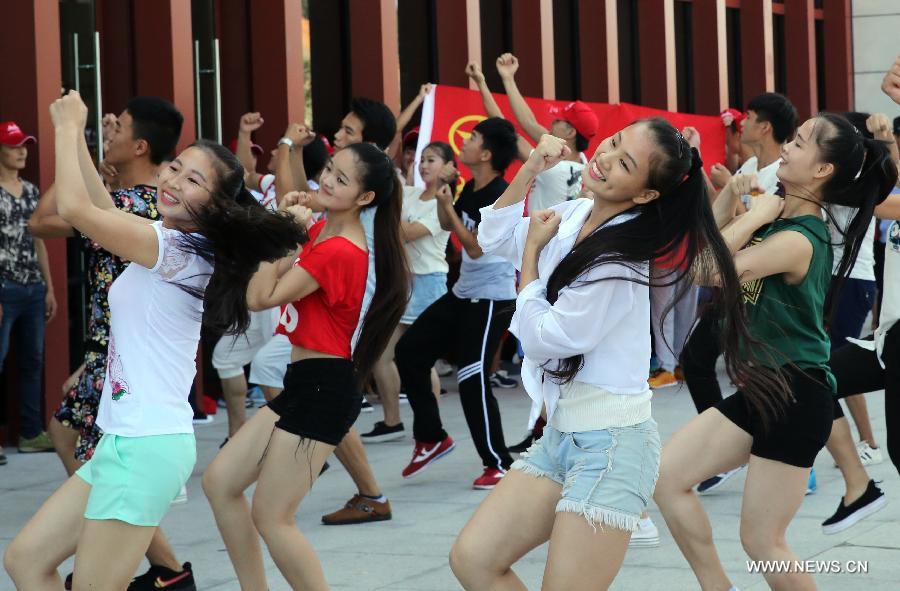 CHINA-FUJIAN-WUYISHAN-FLASH MOB (CN)