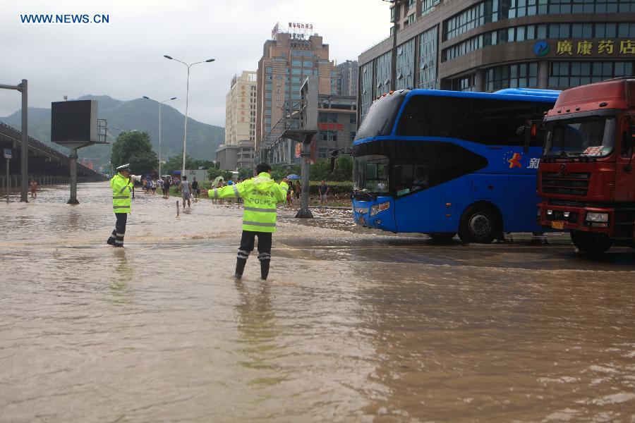 #CHINA-ZHEJIANG-WENLING-TYPHOON SOUDELOR-TRAFFIC(CN)