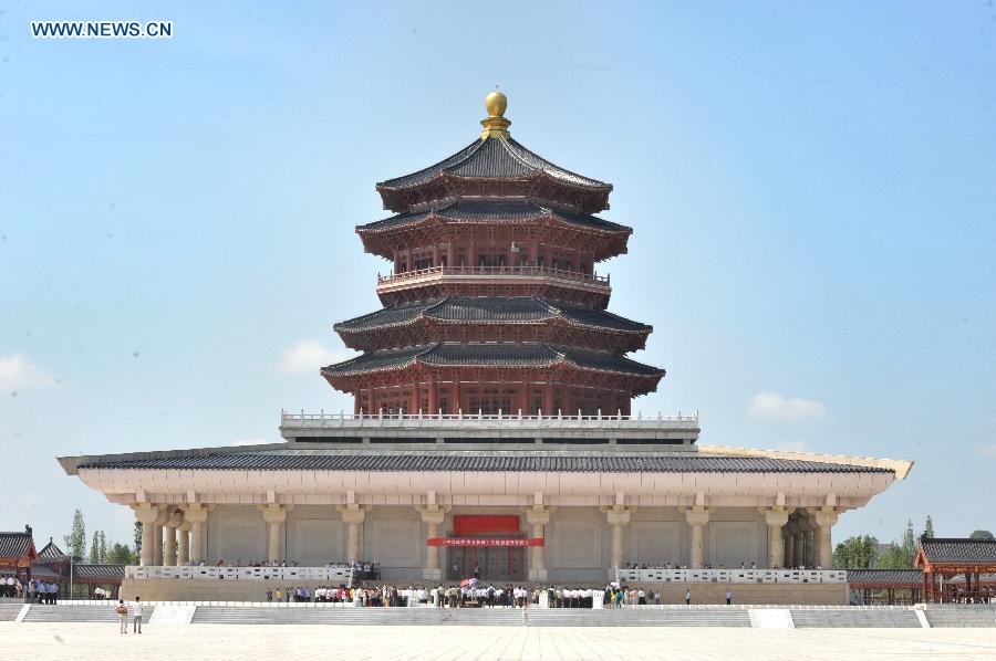 People visit the Hunan Anti-Japanese War Museum in Zhijiang, central China's Hunan Province, Aug. 21, 2015. 