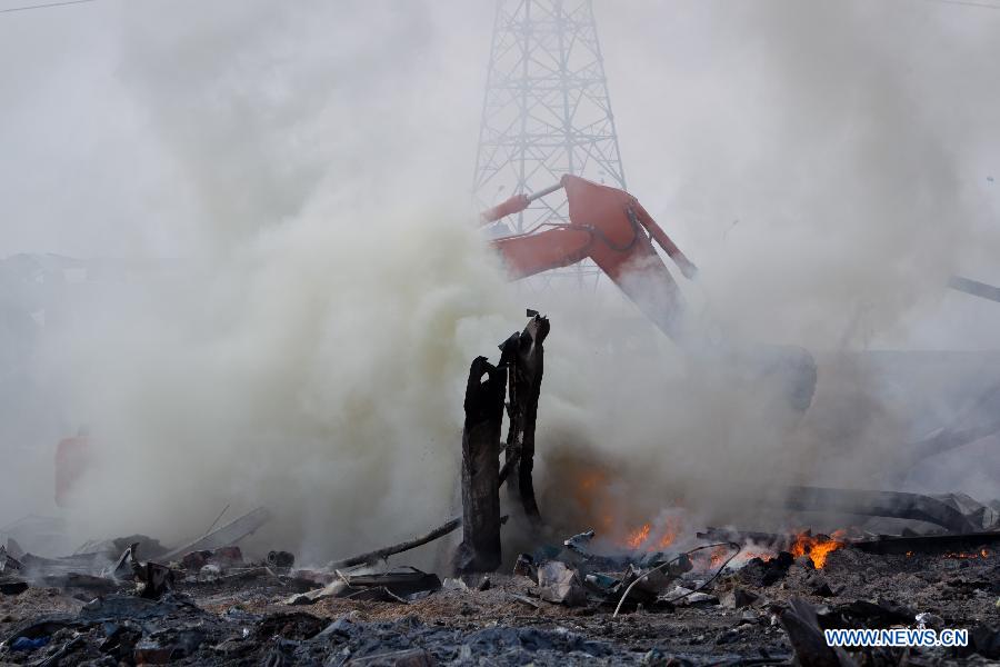 The death toll from a warehouse blast in Tianjin has risen to 123, including 70 firefighters and seven policemen, authorities said at a press conference on Sunday.