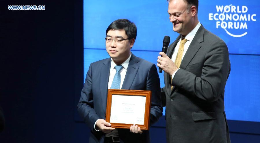 CHINA-DALIAN-SUMMER DAVOS-AWARD CEREMONY (CN)
