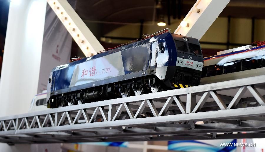 Product models of Zhuzhou Electric Locomotive Co., Ltd. were displayed during the expo that kicked off on Friday. 