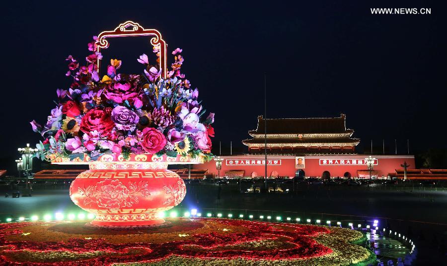 CHINA-BEIJING-TIAN'ANMEN SUQARE-DECORATIONS (CN)