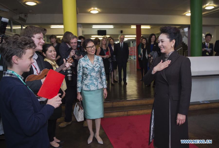 BRITAIN-LONDON-CHINA-PENG LIYUAN-FORTISMERE SCHOOL