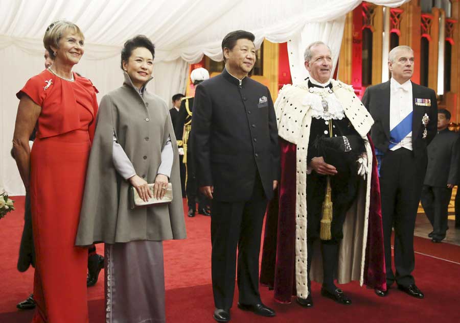 President Xi, first lady Peng attend Guildhall banquet in London