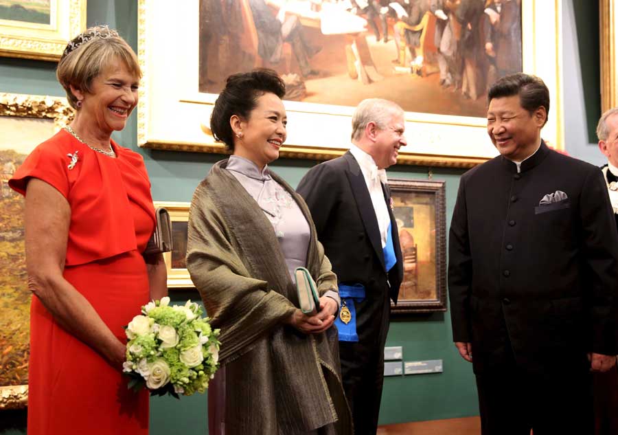 President Xi, first lady Peng attend Guildhall banquet in London