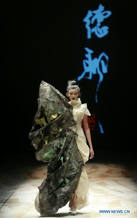 CHINA-BEIJING-CHINA FASHION WEEK(CN)