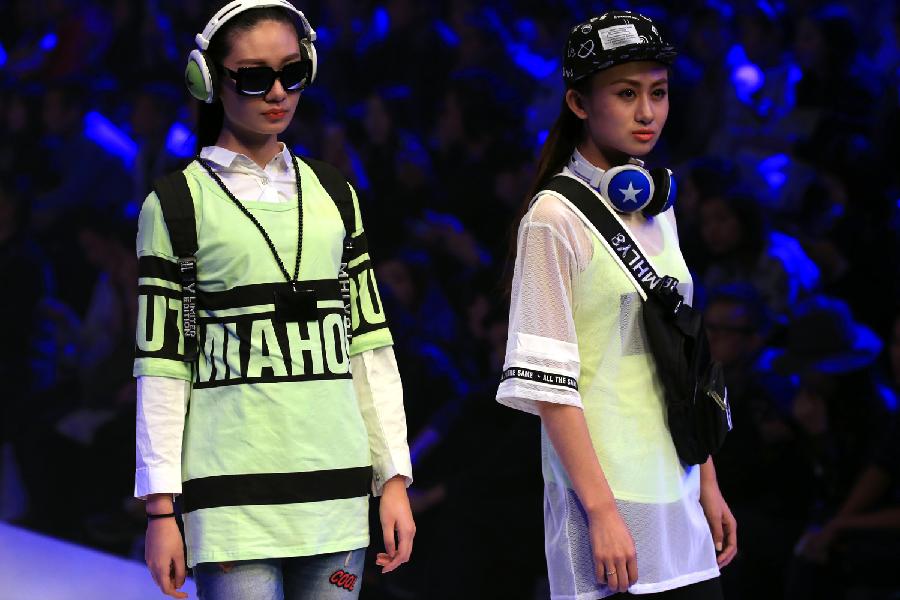 CHINA-BEIJING-FASHION WEEK (CN)