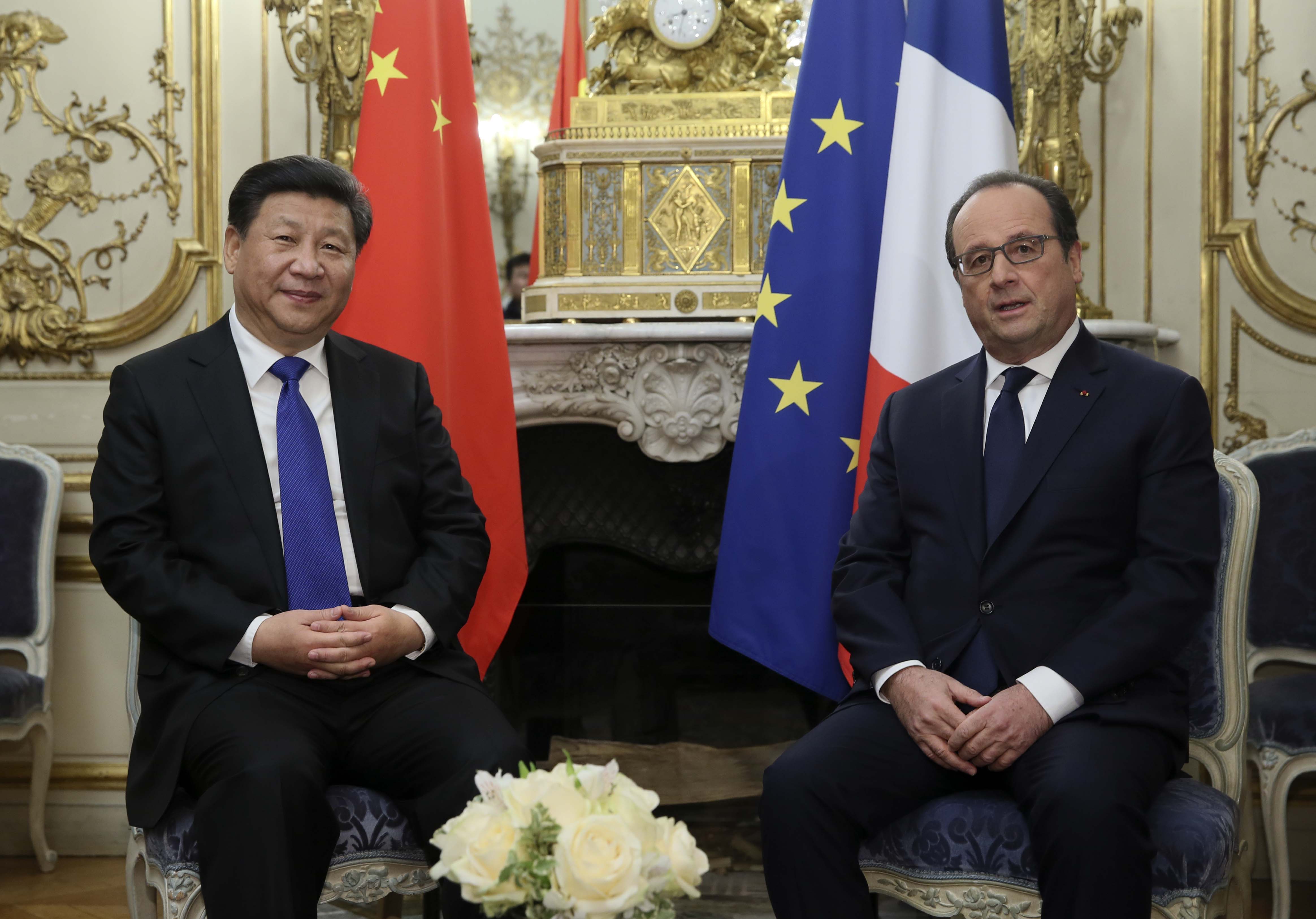 习近平会见法国总统奥朗德