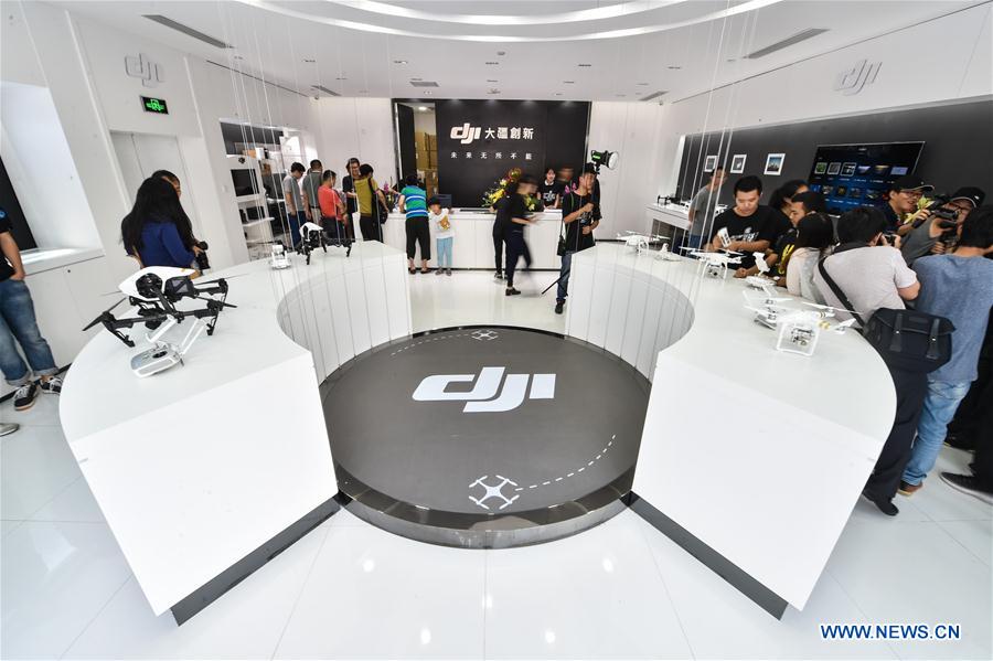 The first experience center of Da-jiang Innovations (DJI) opens in Shenzhen, south China's Guangdong Province, Nov. 22, 2015.