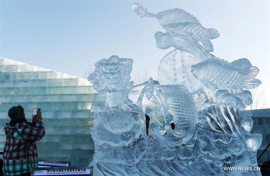 Int l ice sculpture contest held in Harbin People s Daily Online