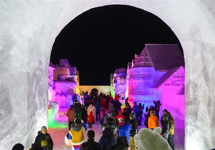 CHINA-JILIN-CHANGBAI MOUNTAIN-SNOW SCULPTURE (CN)