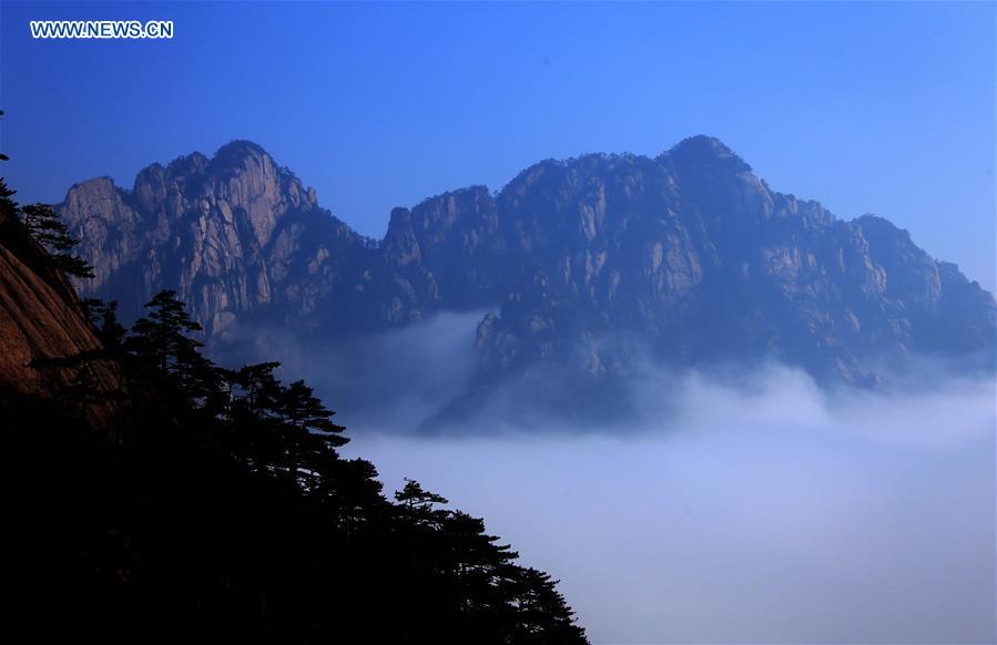 #CHINA-HUANGSHAN-SCENERY(CN)