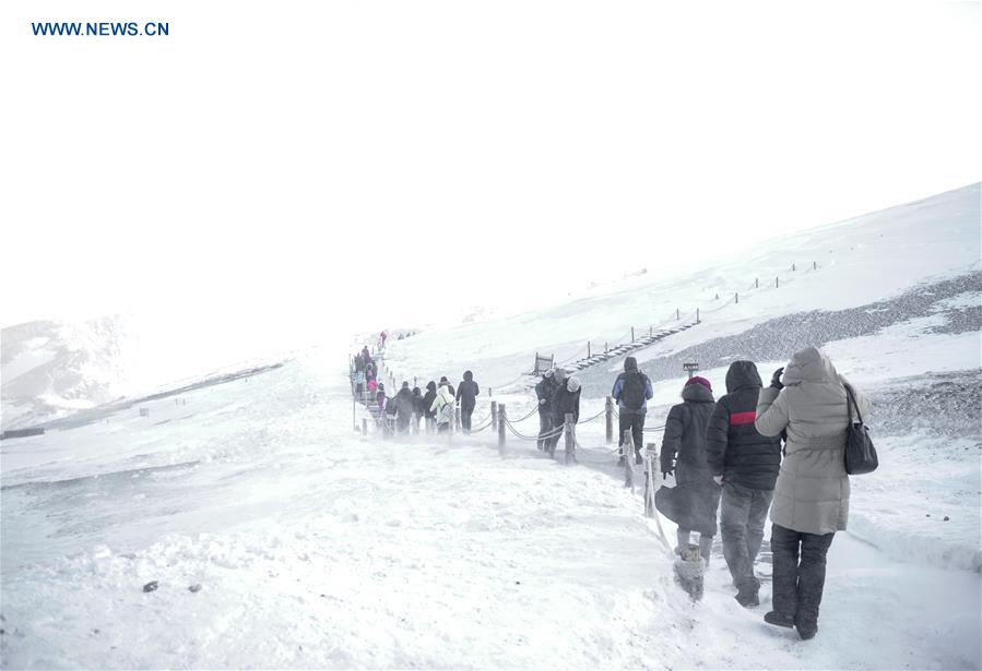CHINA-JILIN-CHANGBAI MOUNTAIN-TOURISM (CN)