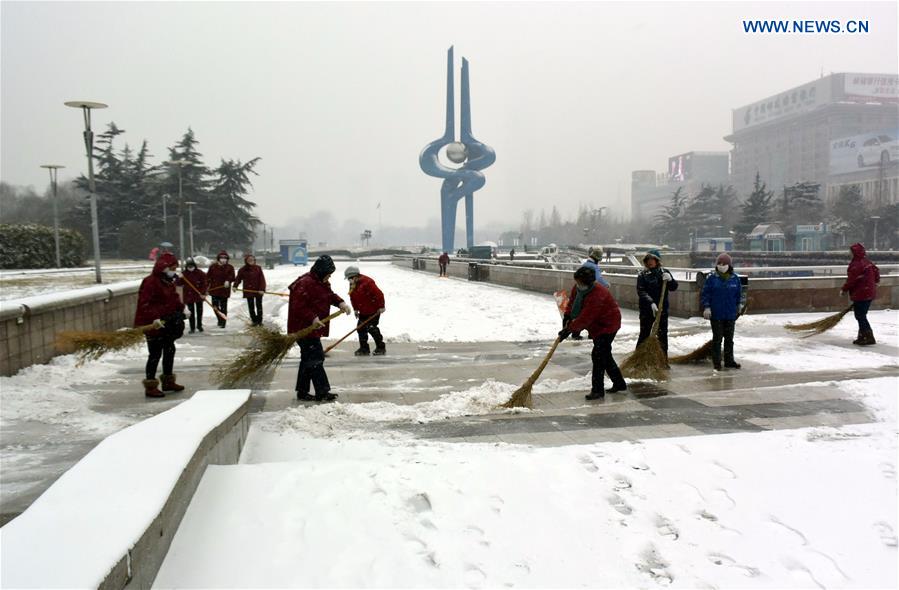 CHINA-JINAN-SNOWFALL (CN)