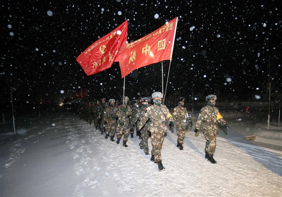 #CHINA-NINGXIA-YINCHUAN-SOLDIERS-DRILL (CN*)