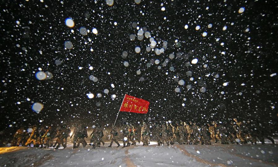 #CHINA-NINGXIA-YINCHUAN-SOLDIERS-DRILL (CN*)