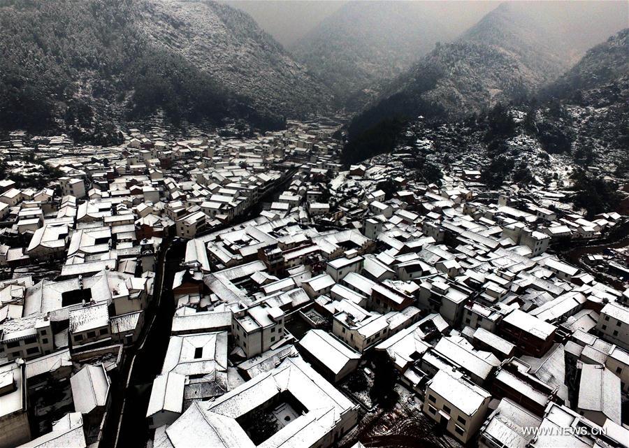 #CHINA-ZHEJIANG-YU YUAN VILLAGE-SNOW SCENERY (CN)