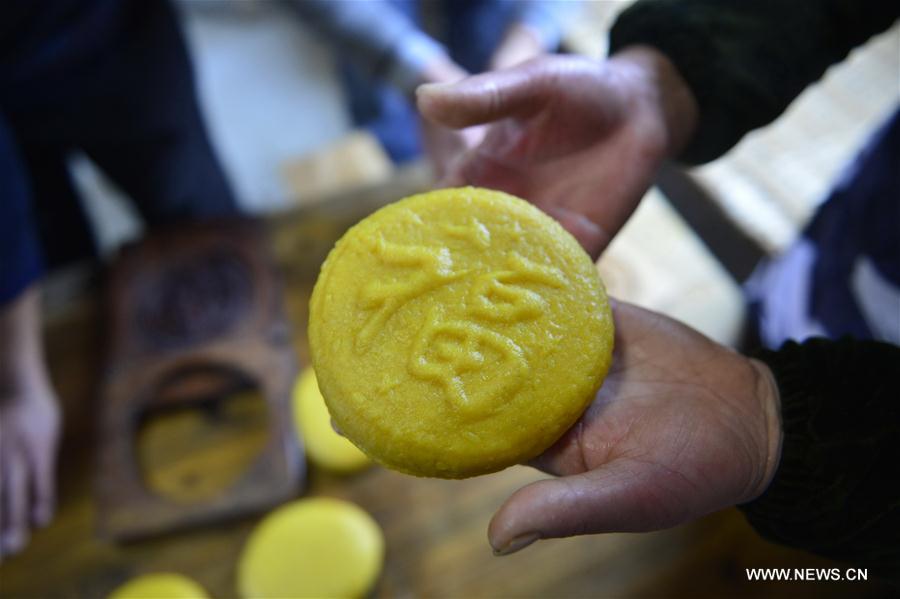 CHINA-JIANGXI-SPRING FESTIVAL-TRADITIONAL SNACK (CN) 