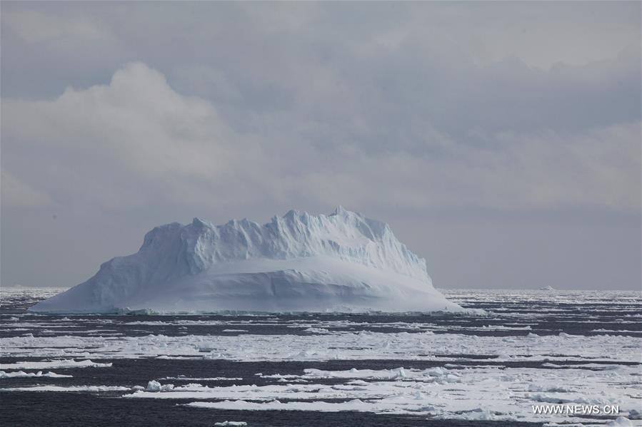 Photo taken from Chinese icebreaker 'Xuelong', meaning Snow Dragon, shows an iceberg and floating ice in Amundsen Sea, on Jan. 30, 2016.